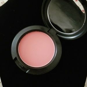 MAC Powder Blush